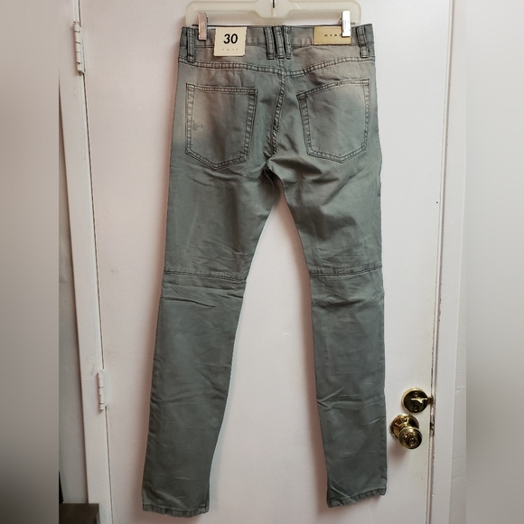 NWT - MNML 33 x 33 skinny jeans - Picture 5 of 11